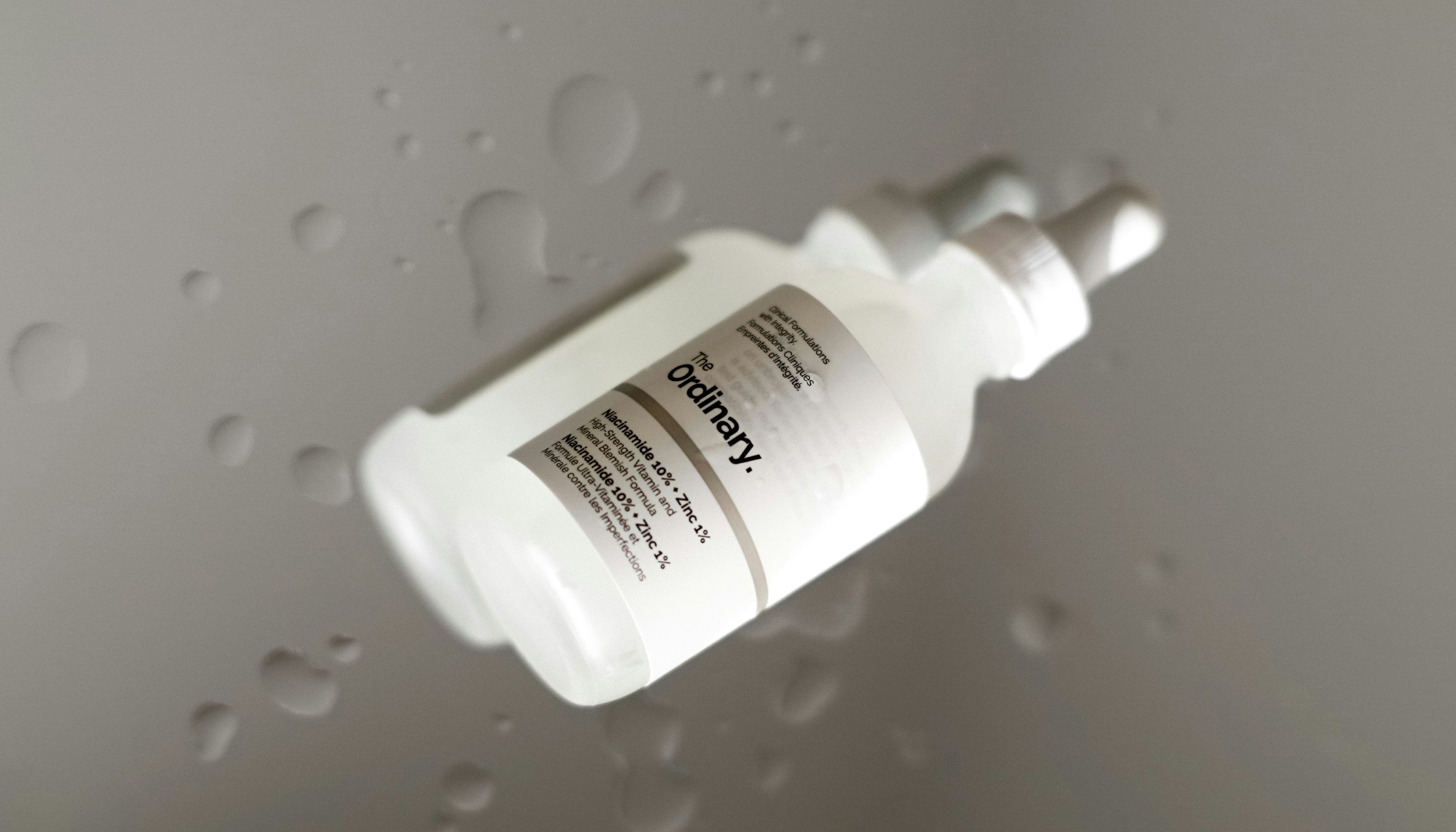 The Ordinary Niacinamide 10% + Zinc 1% Smoothing Serum