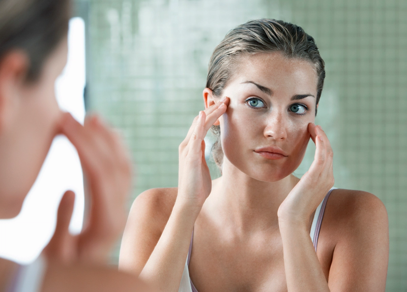 12 Things People With Perfect Skin Do Every Day