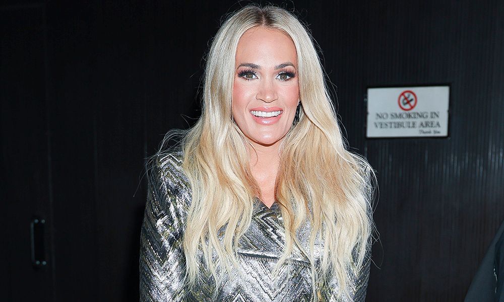 Carrie Underwood arrives to 'The Drew Barrymore Show' in Midtown on March 05, 2025 in New York City.