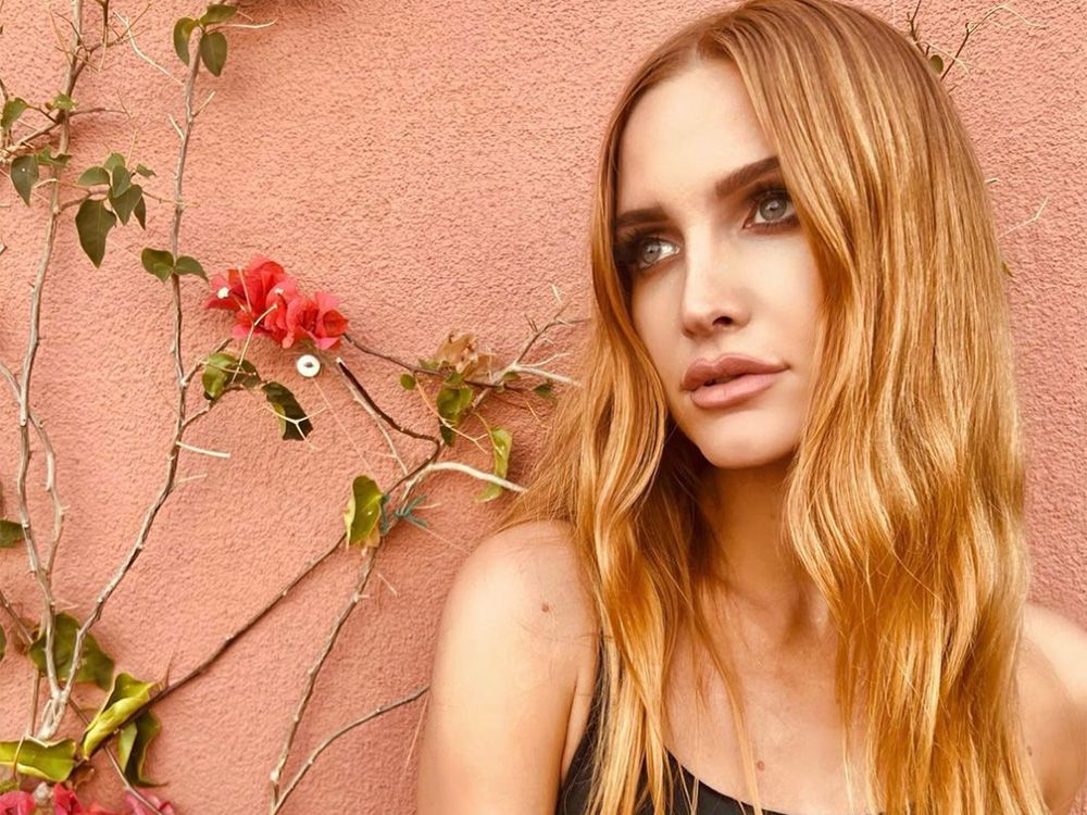 How to Get the Copper-Berry Hair Color Trending This Fall