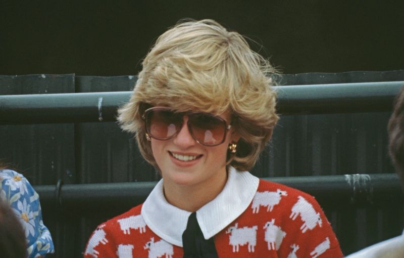 Princess Diana’s Royal Cosmetic Chemist Shares the Details Behind Her Custom-Made Hairspray