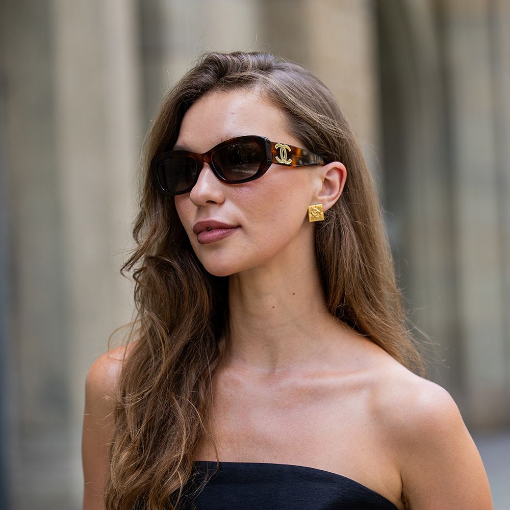 model in sunglasses
