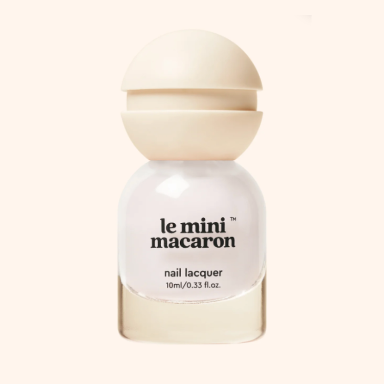 Le Mini Macaron Chantilly ($10)
