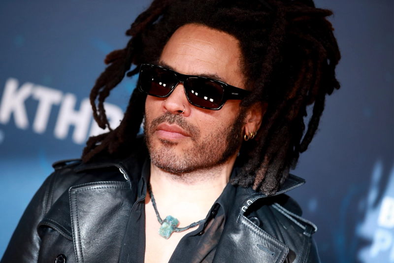 Lenny Kravitz’s Secret to Looking Younger Is Sand