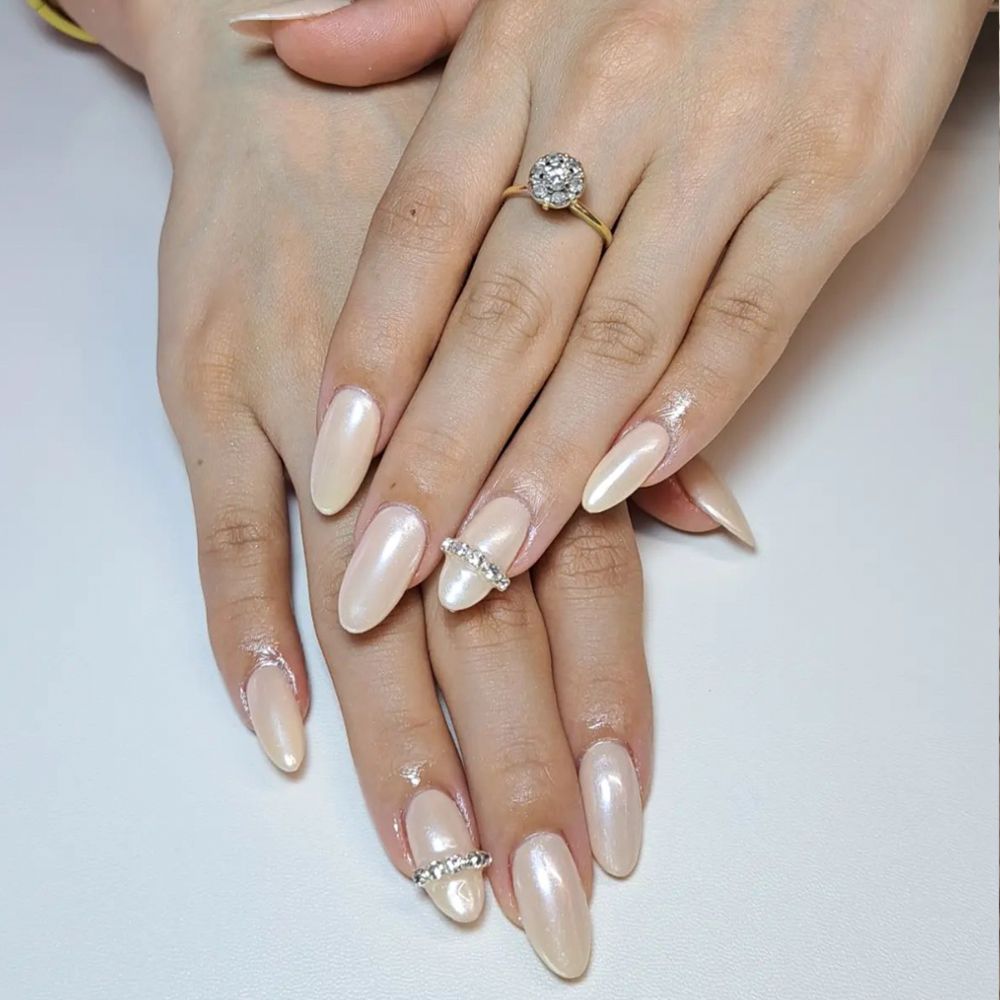 Bejeweled Vanilla Chrome Nails