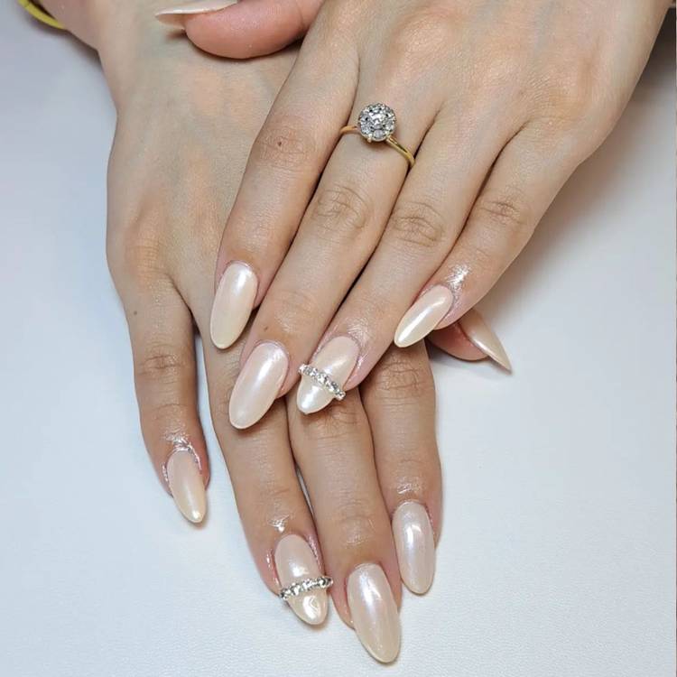 Bejeweled Vanilla Chrome Nails