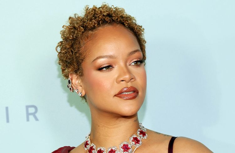 rihanna hair loss
