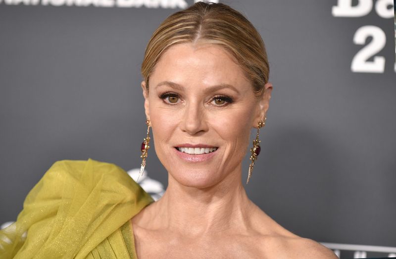 The Retinol Serum Julie Bowen Says Makes Her Skin “Look Phenomenal”