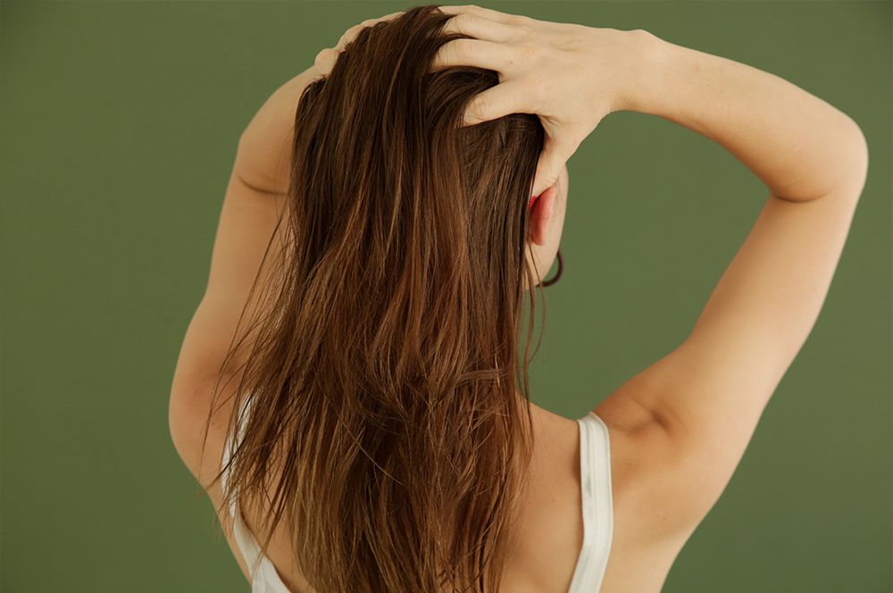 Should We be Using Gua Sha on Our Scalp?