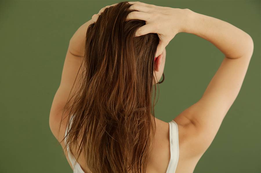 Should We be Using Gua Sha on Our Scalp?