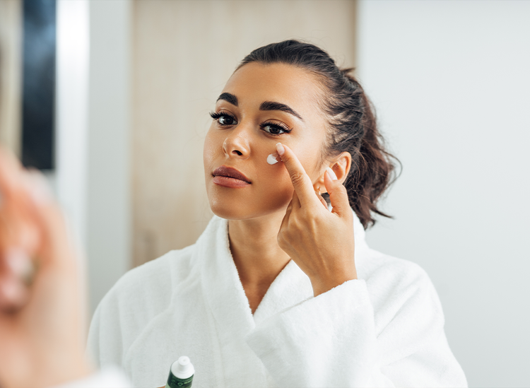 Out: hydroquinone