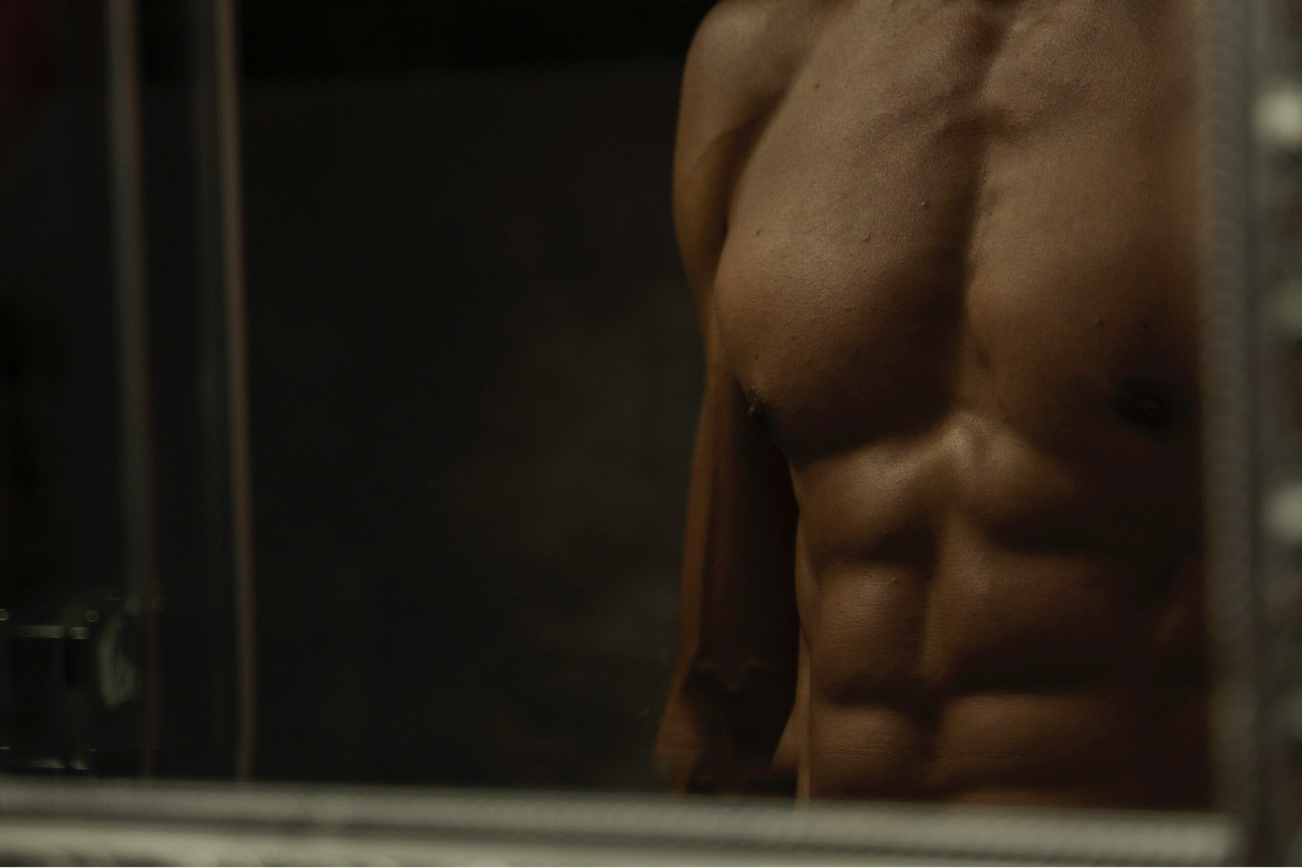 Fans Think Drake Got Ab Etching and They’re Calling It the ‘Male BBL’