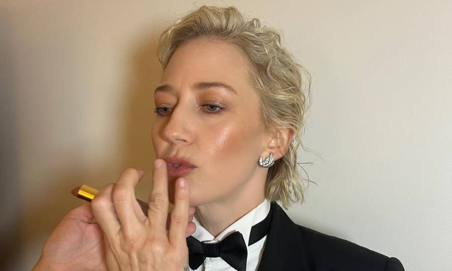 Carrie Coon getting makeup done