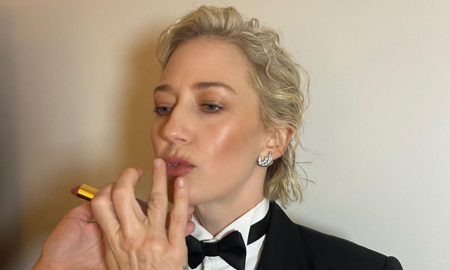 Carrie Coon getting makeup done