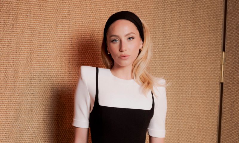 Alix Earle microneedling