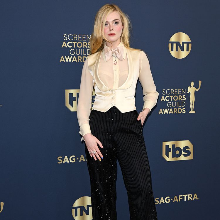 Elle Fanning SAG Awards