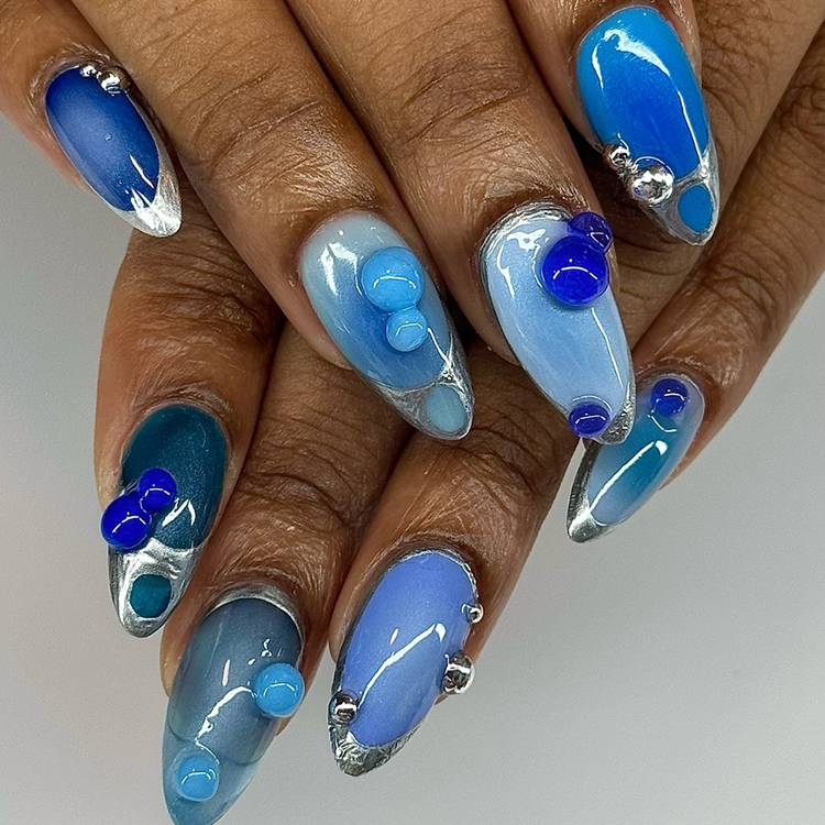 3D Bubble Bath Nails