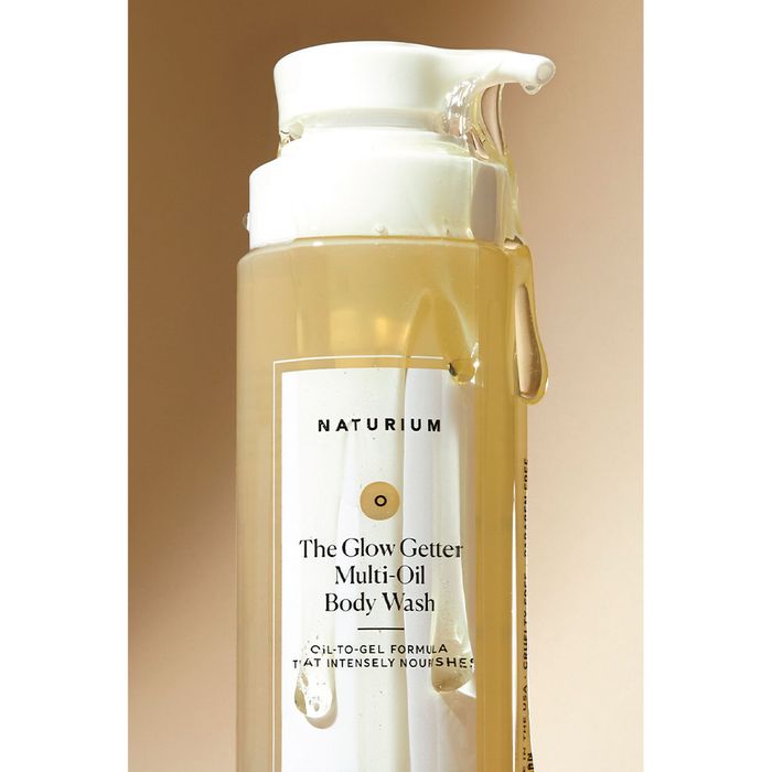 The Glow Getter Multi-Oil Hydrating Body Wash