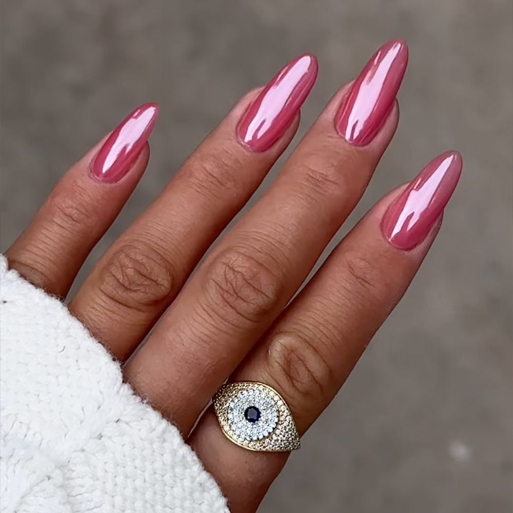 Strawberry Glazed Nails