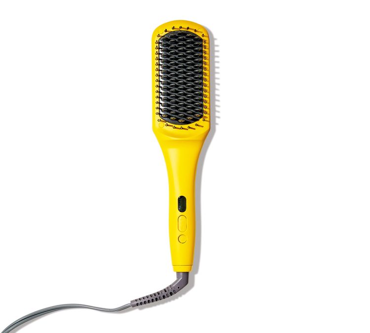 Award Photo: The Brush Crush Heated Straightening Brush