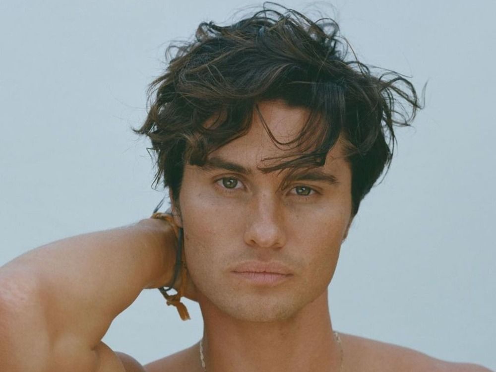 Chase Stokes Says This Moisturizer Is The Secret to Looking 17 on Screen