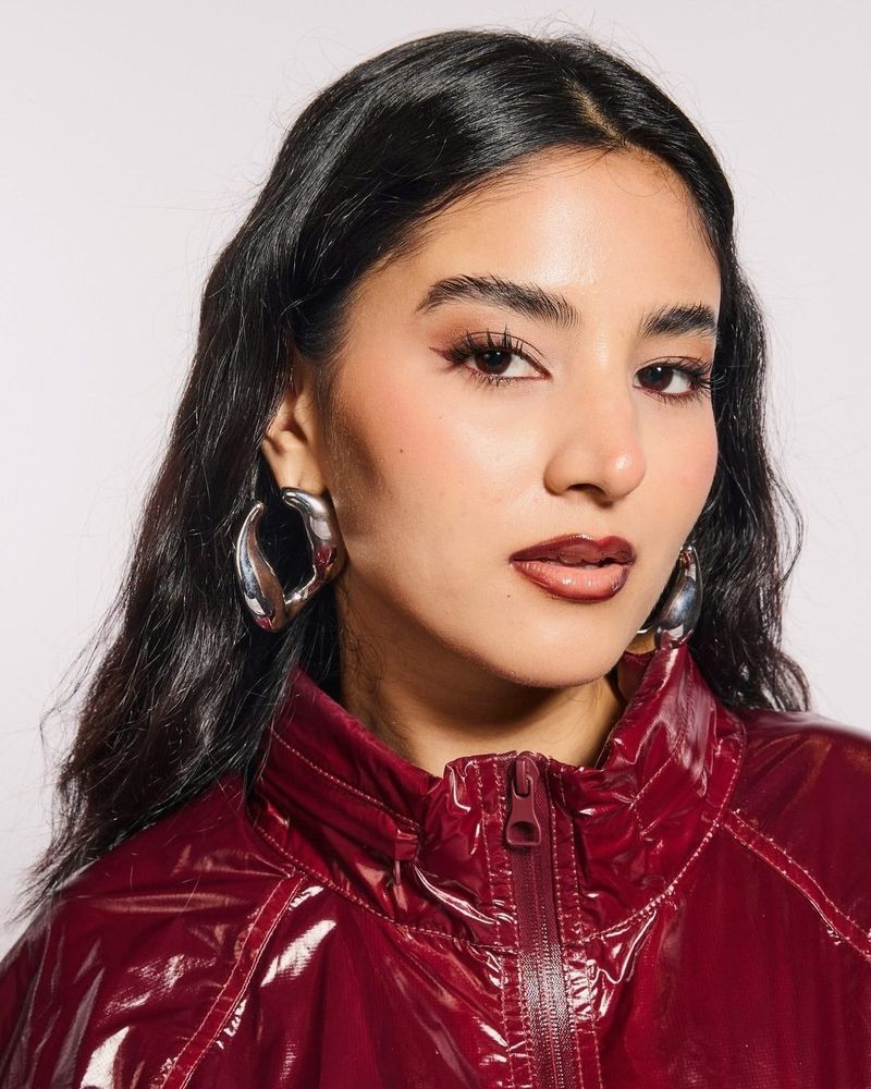 Lip stain contouring with Huda Beauty Lip Stains