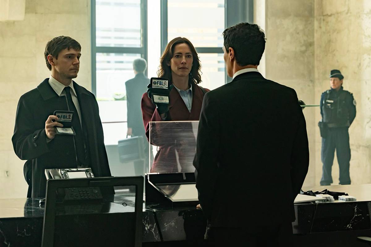 The Beauty -- Pictured:  Evan Peters as Cooper Madsen, Rebecca Hall as Jordan Bennett. CR: Philippe Antonello/FX