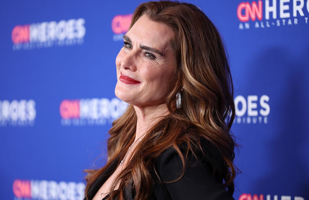 The Lash-Growing Serum Brooke Shields “Highly Recommends” Is on Sale Now