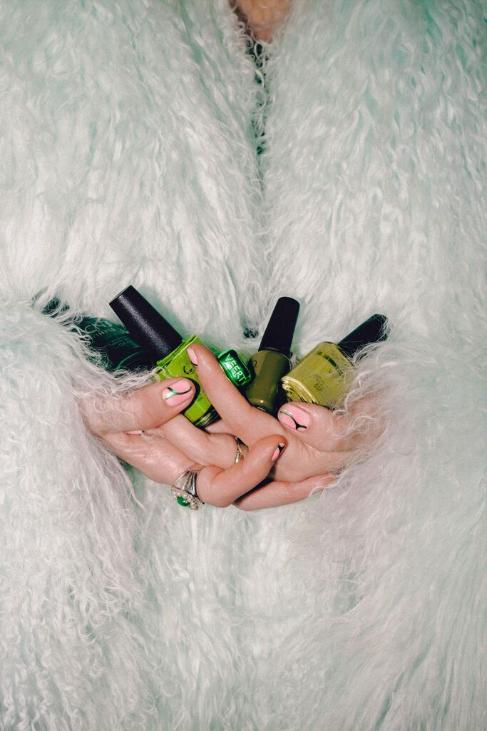 Julia Lang x Chillhouse Mani Edit