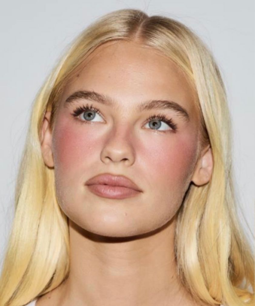 Diffused placement blush