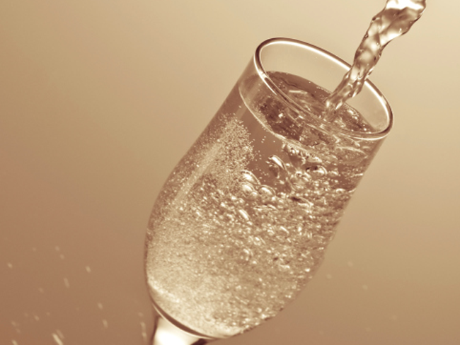 champagne Main Newbeauty