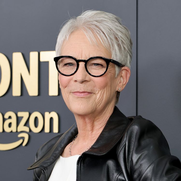 Jamie Lee Curtis with gray hair and pixie