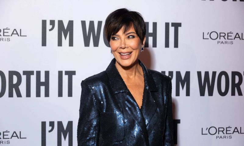 kris jenner mature skin makeup
