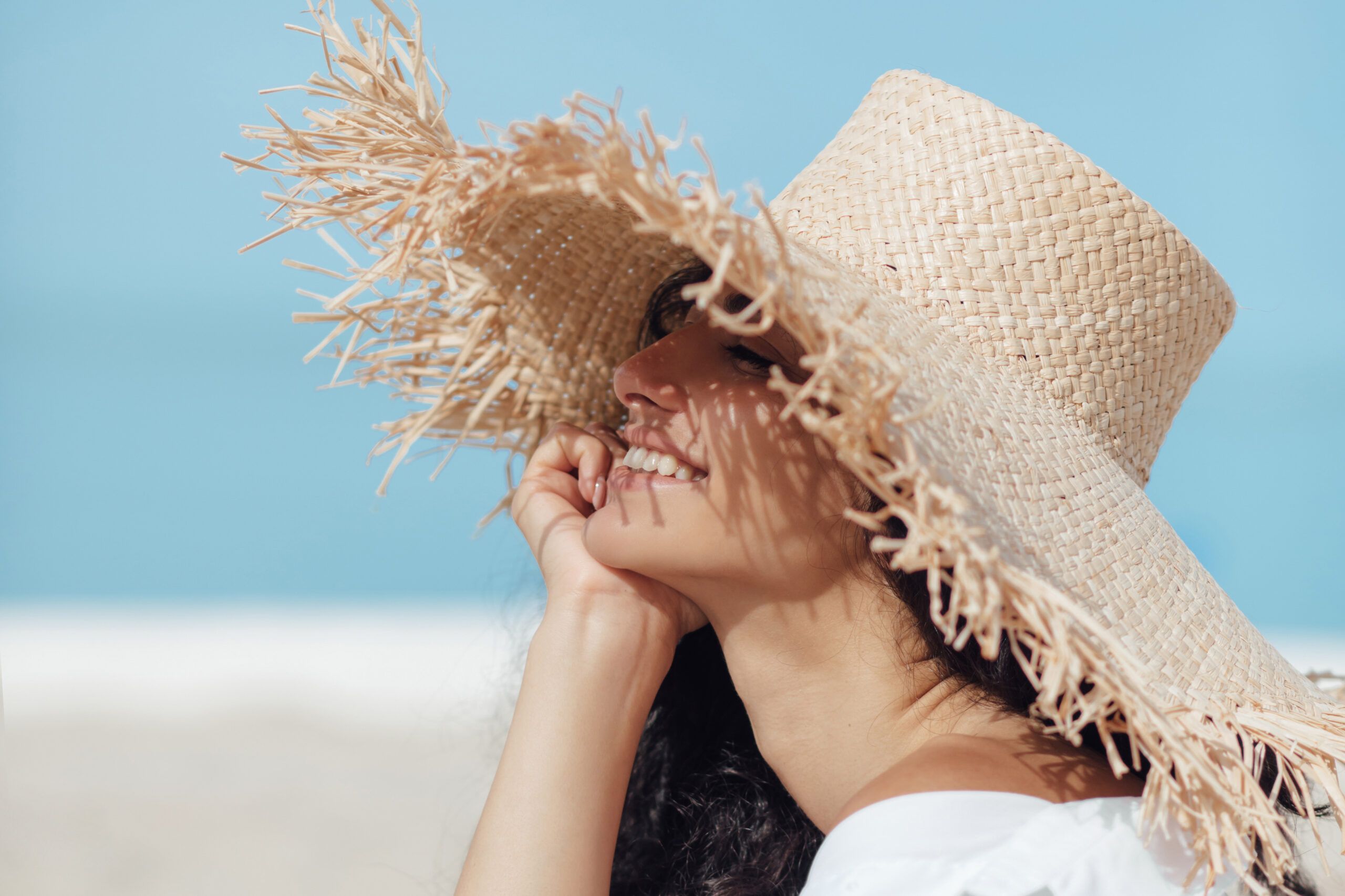 Experts Share Their Top SPF Picks for Mature and Acne-Prone Skin