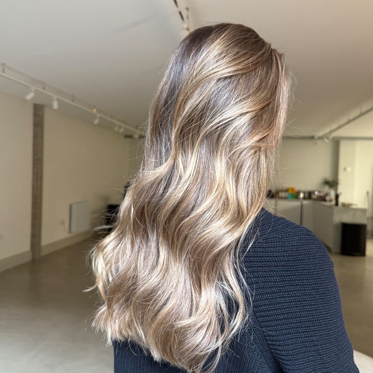 beige hair