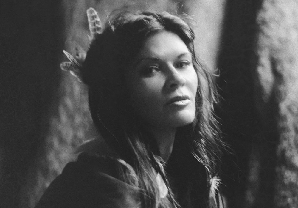 Exclusive: Danielle Vasinova on 'The Madison,' Minimal Makeup and Her Red-Light Reset