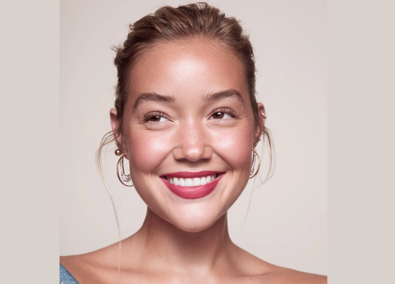 Olivia Ponton Shares What It’s Like to Be In a SKIMS Campaign, Her Go-To Cream Blush and the New Magnetic Mascara She’s Obsessed With