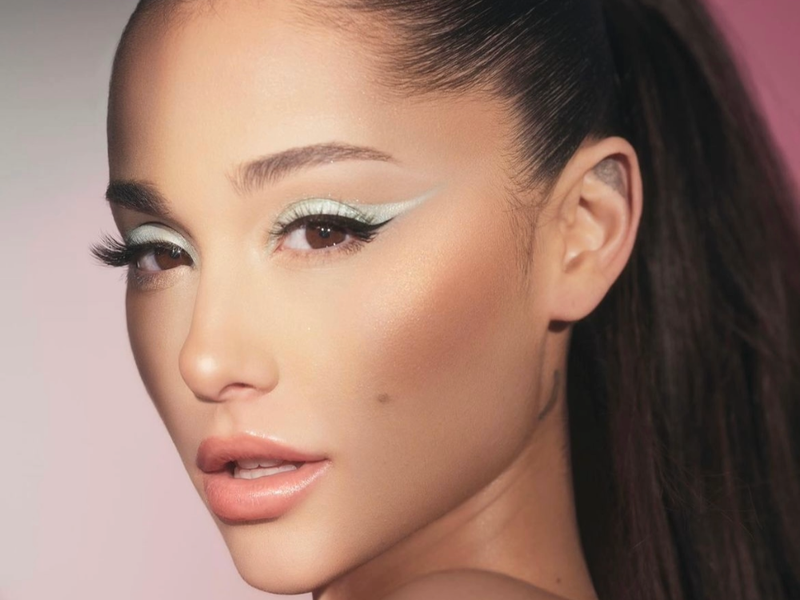 ariana grande skin
