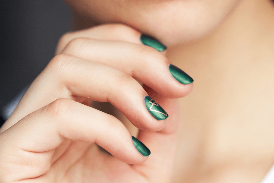 nails 1
