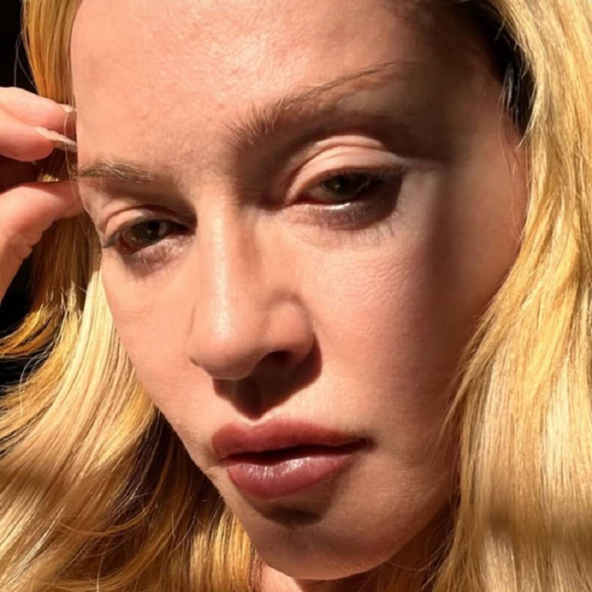 Madonna makeup-free