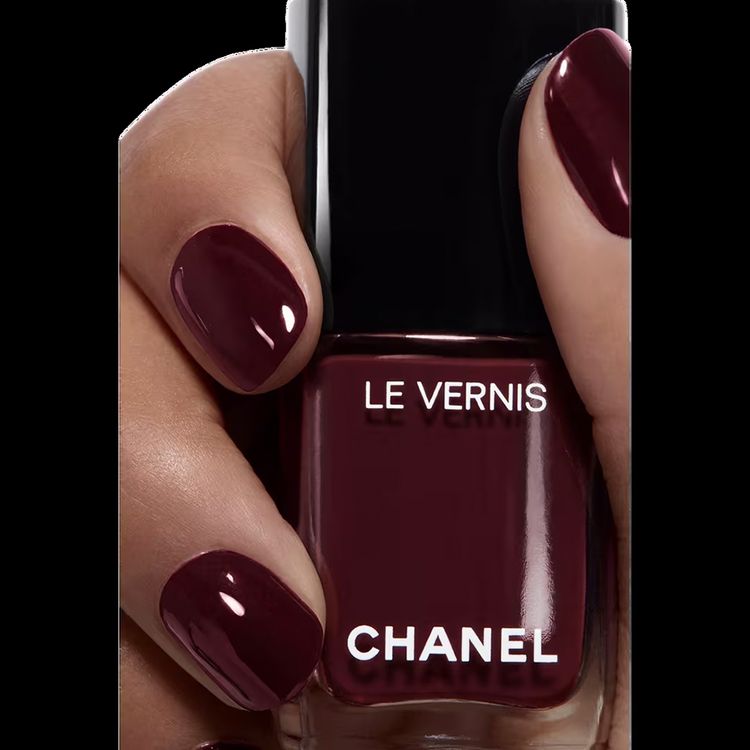 CHANEL Le Vernis in Rouge Noir ($32)