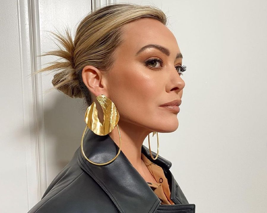 The Exfoliant Hilary Duff Uses Three Times a Week In Lieu of Facials