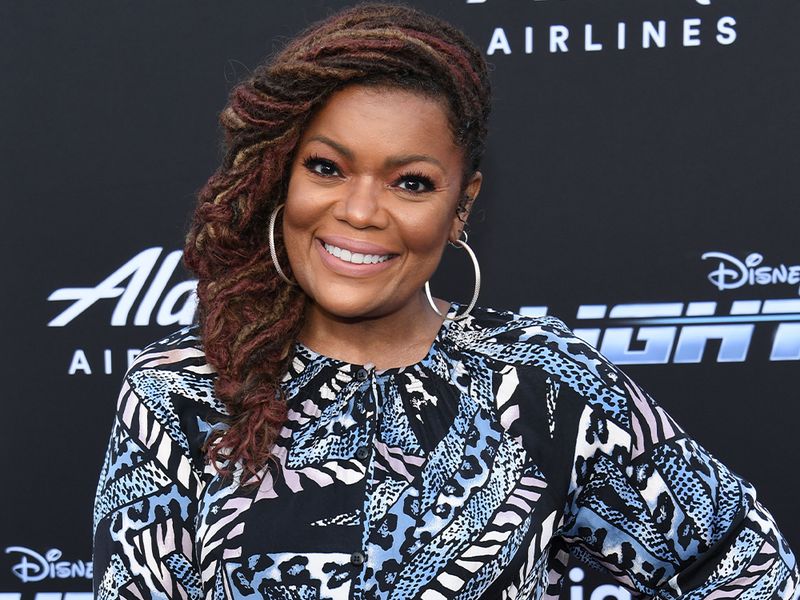 Yvette Nicole Brown’s Best Health Secret Is Therapy