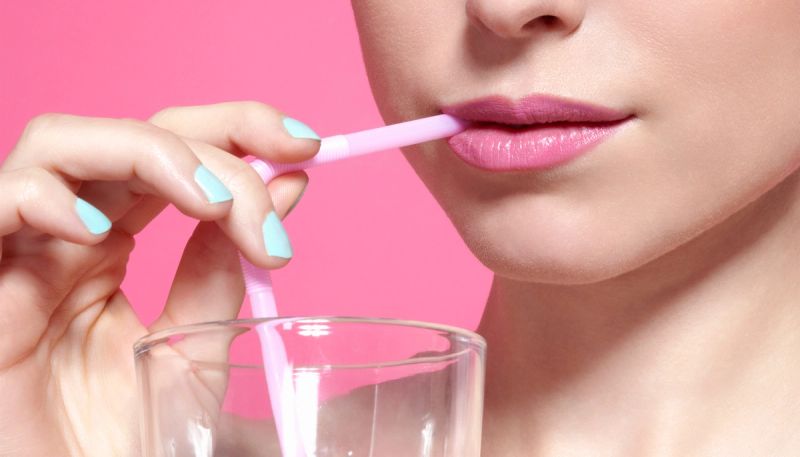 This Filler Friendly Straw Is Going Viral for Reducing Lip Lines