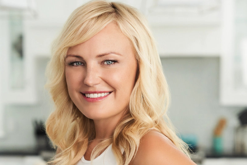 Malin Akerman Shares Her Experiences With CoolSculpting and CoolTone