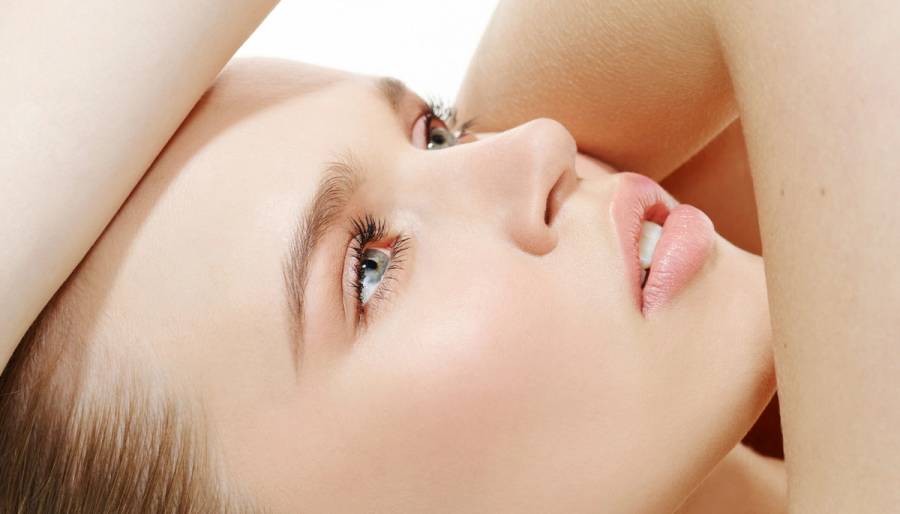 When to Consider a Facelift Over Fillers According to a Surgeon Who Does Both