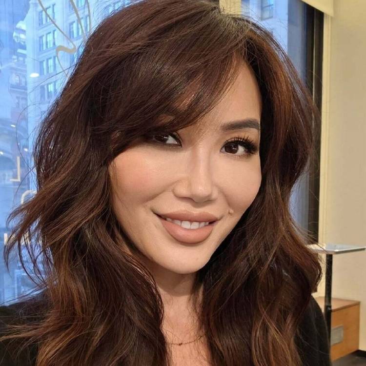 Subtle Side Bang