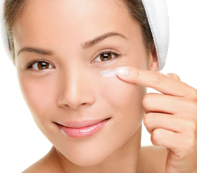 1. Erase Fine Lines and Wrinkles