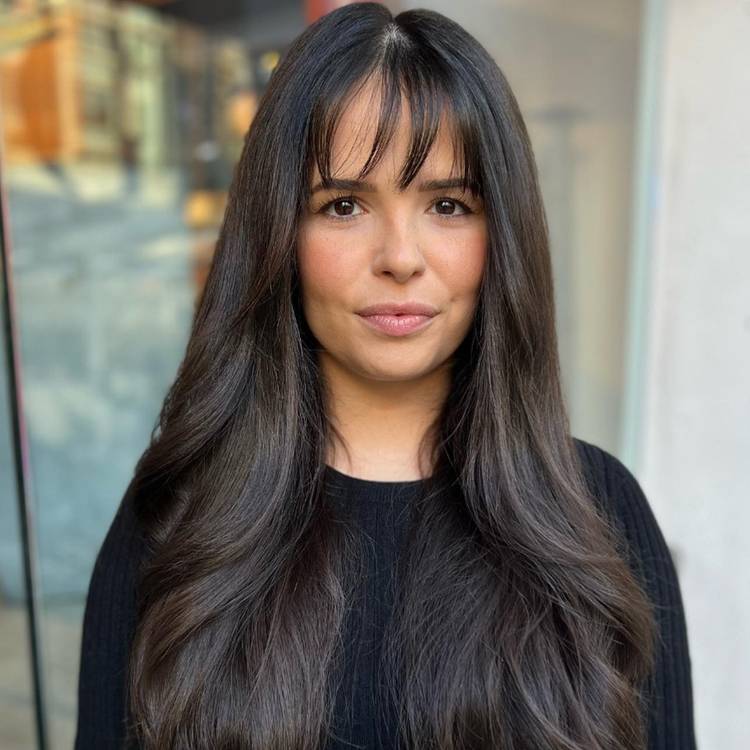 Wispy bangs