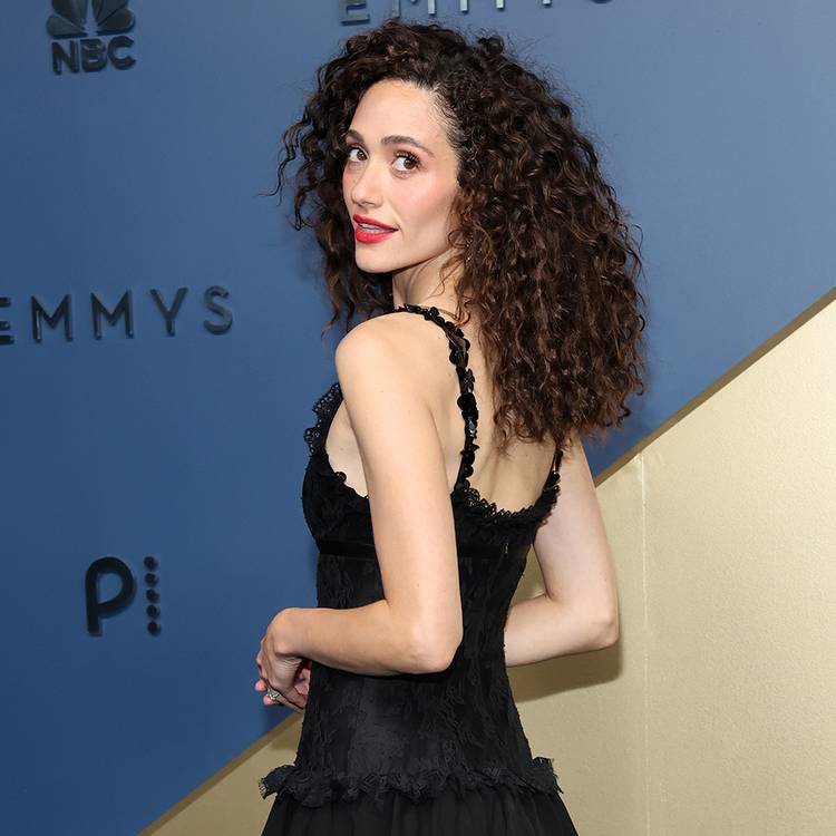 The Best Beauty Looks at the 2026 Emmys | NewBeauty